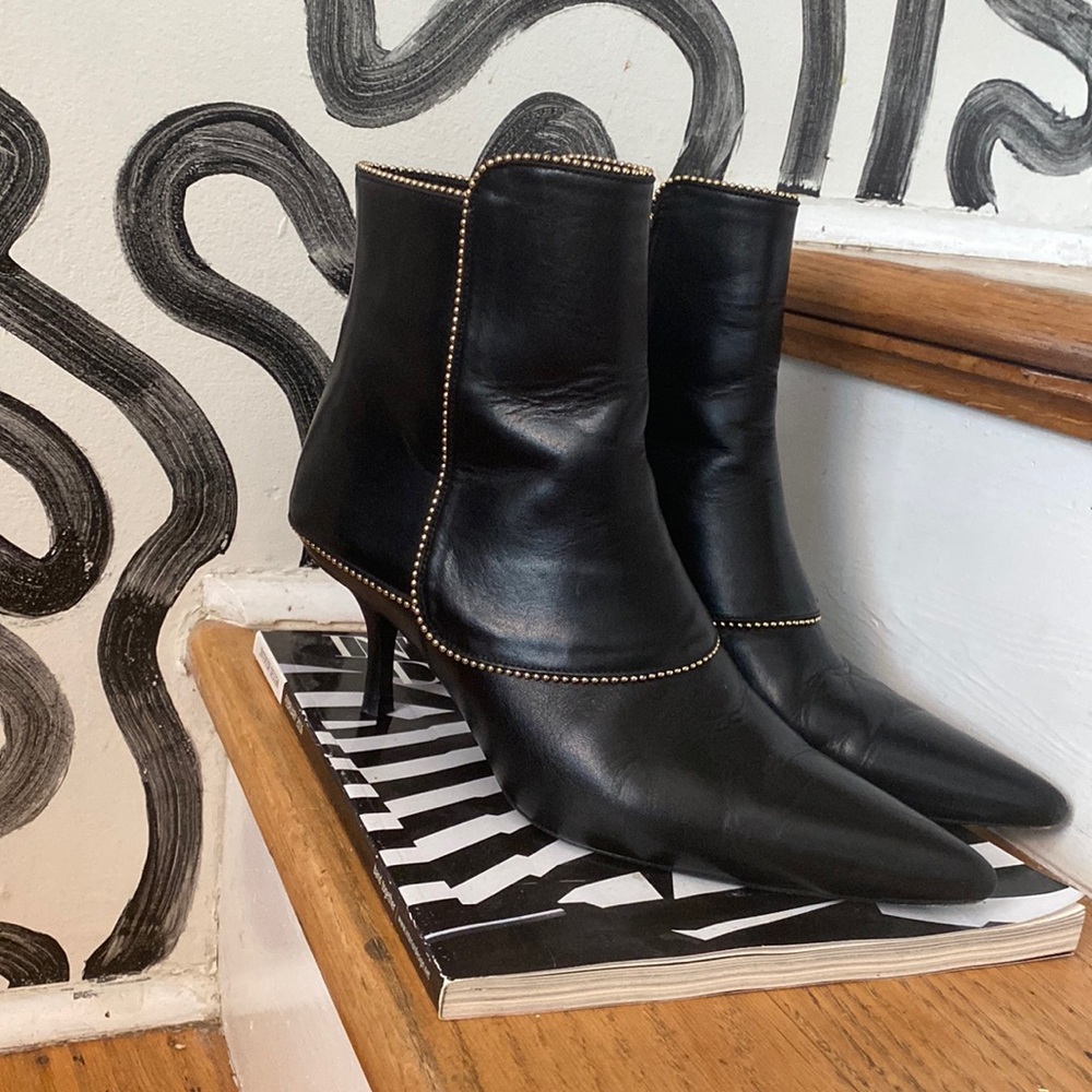 Anine Bing
Leather ankle boots